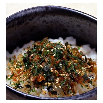 Authentic Japanese Dried Nori Seaweed Sesame Mix Furikake Bonito Nori Komi Powder