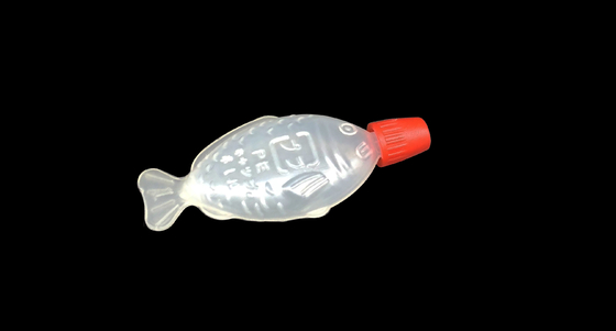 1 kg Seasoning Mini Sushi Fish Shape Soy Sauce Bottles for Traditional Brewing Method