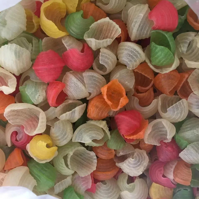Uncooked Dried Red Pellet Potato Chips Puffed Food Made from Normal Yellow Material